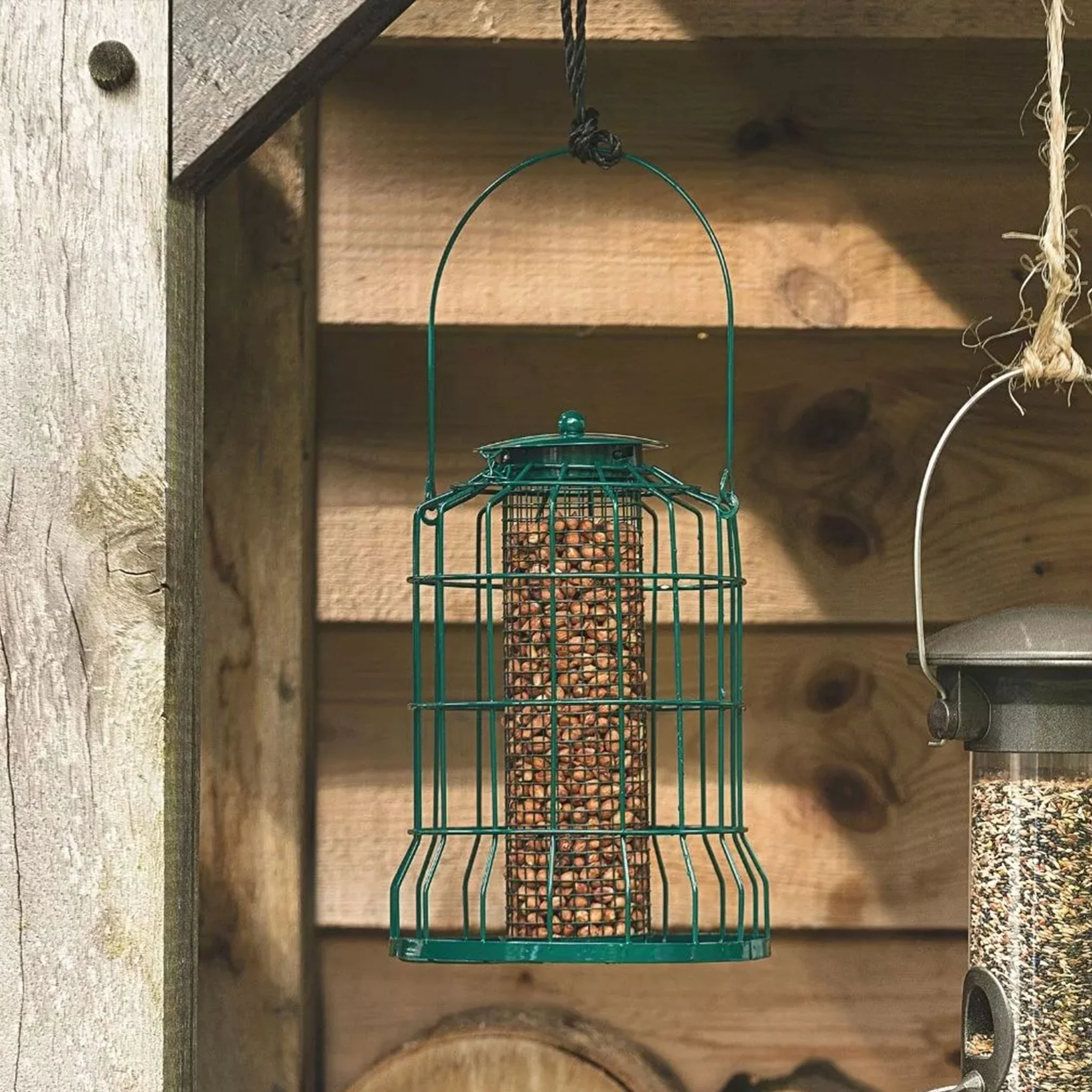 Gardman Squirrel Proof Peanut Feeder - Image 2